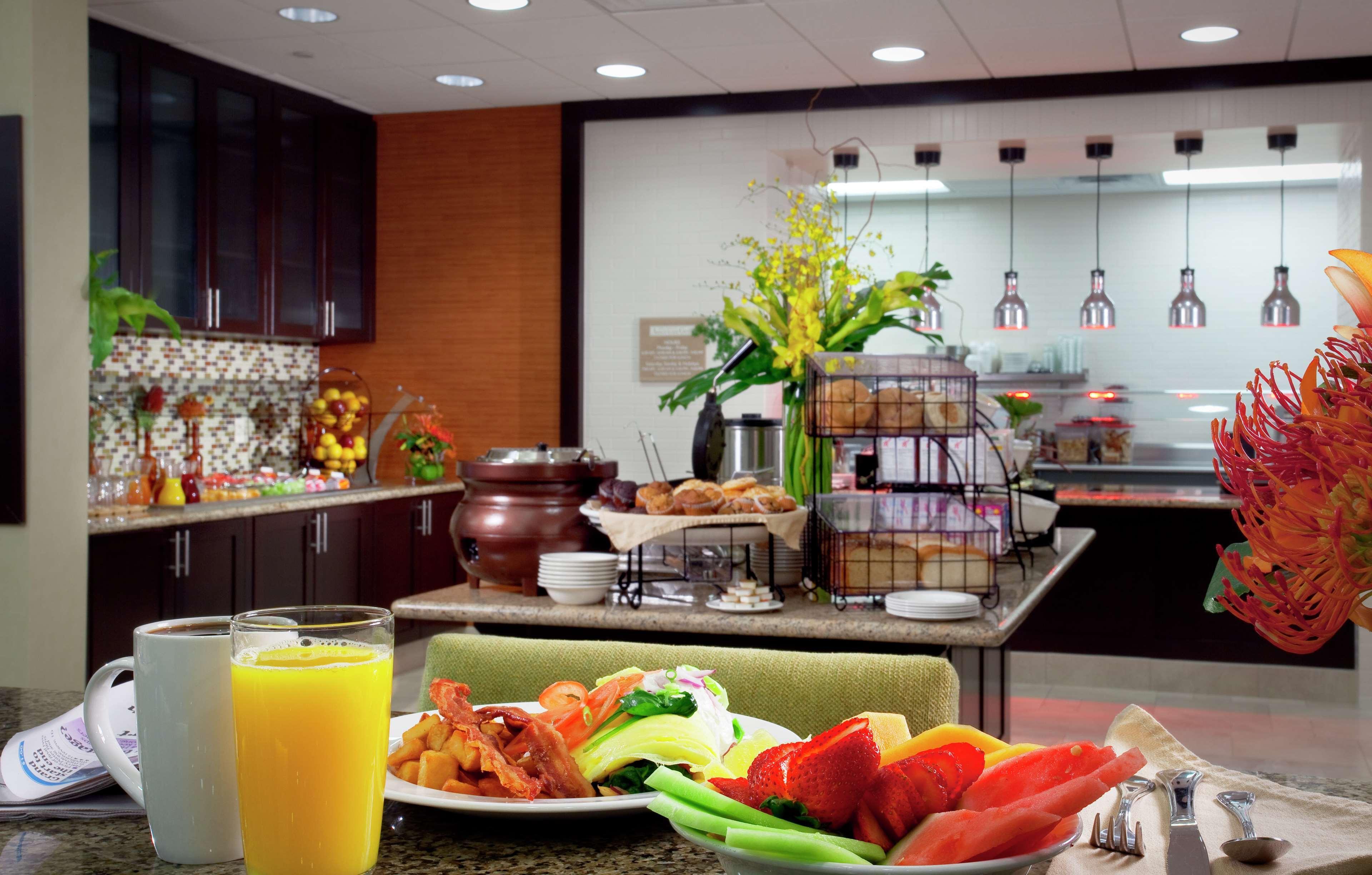 Hilton Garden Inn Seattle/Bothell Restaurant billede